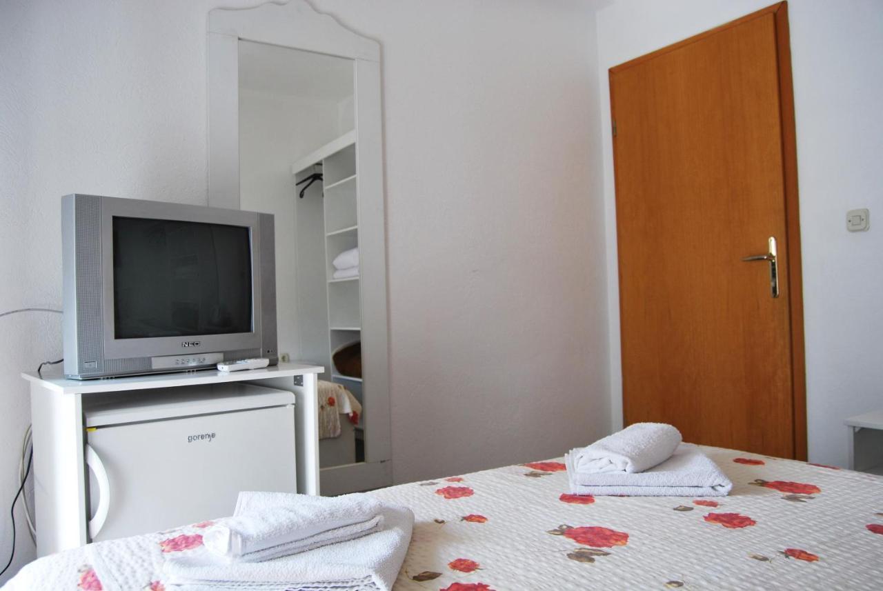 Vila Delfin Ohrid Exterior photo