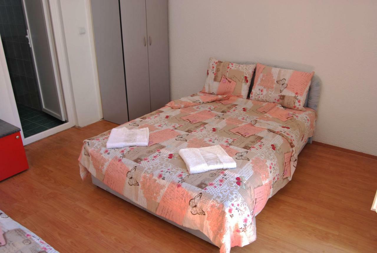 Vila Delfin Ohrid Exterior photo