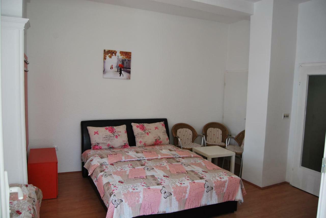 Vila Delfin Ohrid Exterior photo